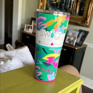 SWIG 22oz Colorful Insulated Tumbler